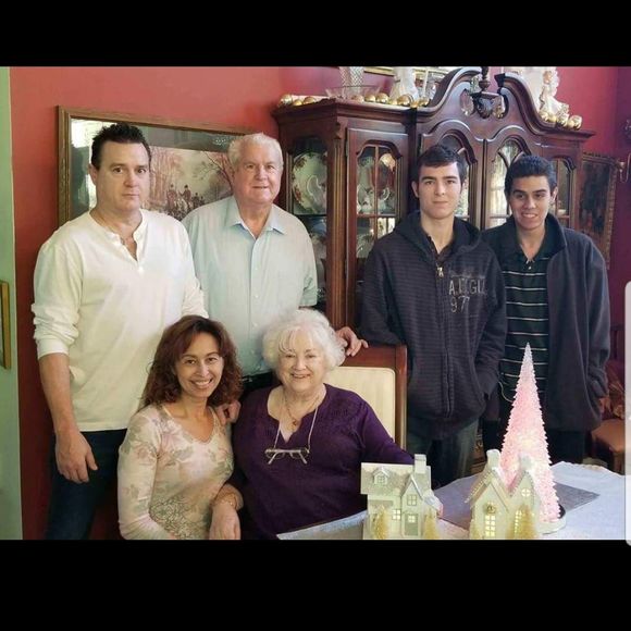 Meet your Posher, Sean - Picture 1 of 1